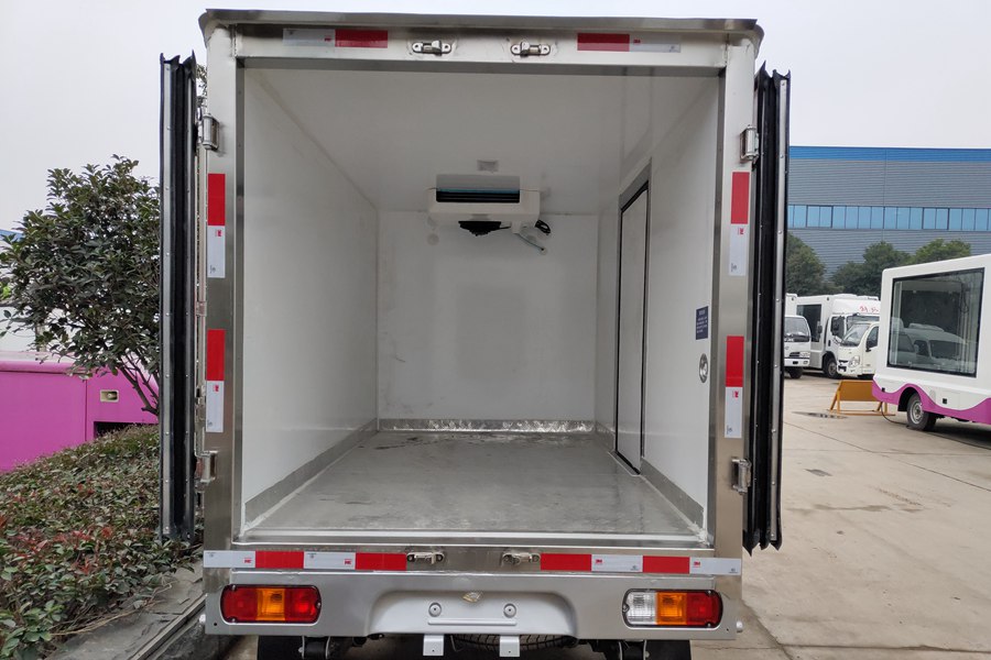 五菱宏光2.4米冷藏车下载产品手册